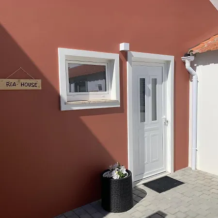 - Ria House * Торрейра