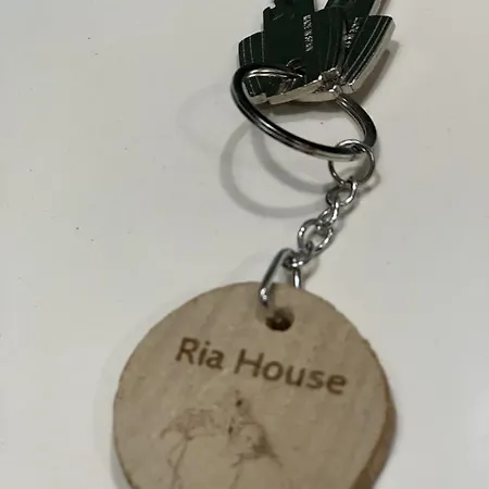 - Ria House Дом отдыха *